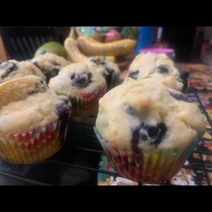 Meet your Posher, Marina